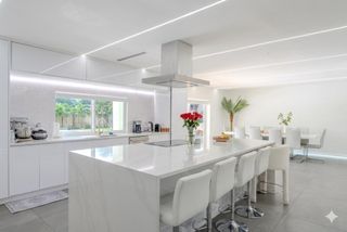 7520 NW 8th Court, Plantation, FL 33317