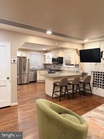 1922 MERRIMAC DR, Hyattsville, MD 20783