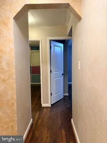 1922 MERRIMAC DR, Hyattsville, MD 20783