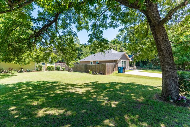 925 W Munson Street, Denison, TX 75020