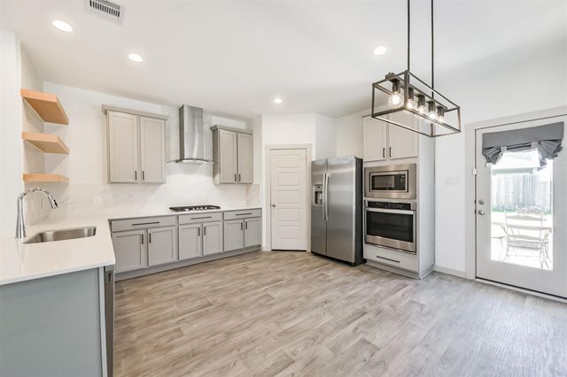 3016 Maughan Heights Trail, Houston, TX 77047