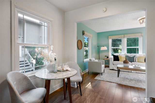 6712 18th Avenue SW, Seattle, WA 98106