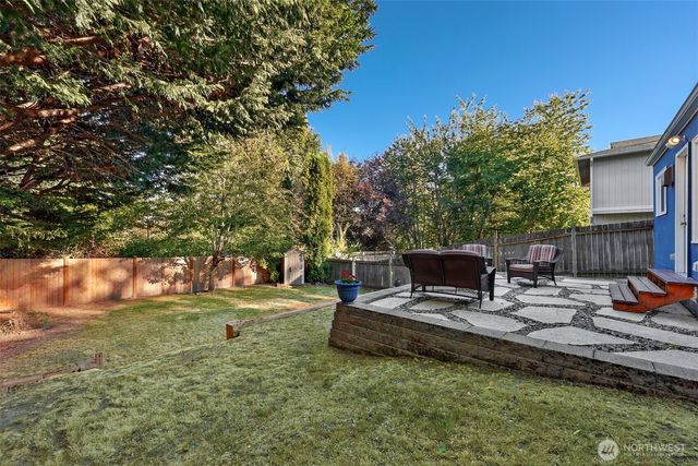 6712 18th Avenue SW, Seattle, WA 98106