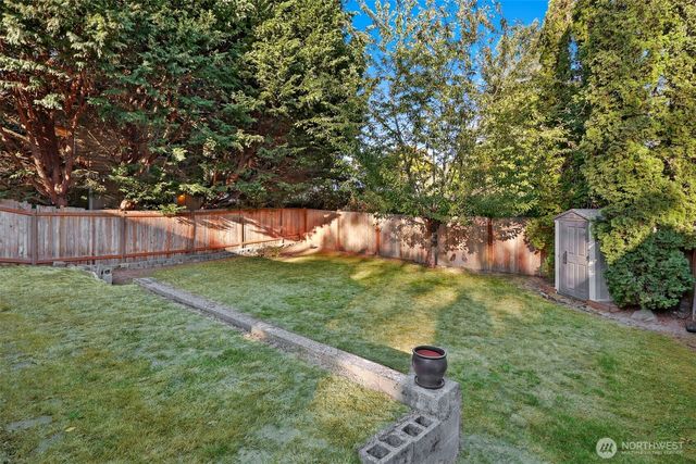 6712 18th Avenue SW, Seattle, WA 98106