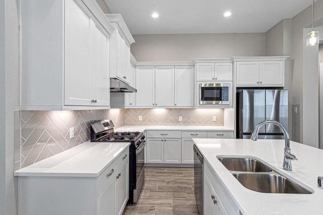 4215 Haven Crest Lane, Fulshear, TX 77441