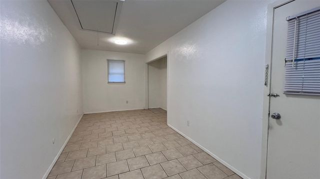 1915 Longmeadow Drive, Arlington, TX 76015