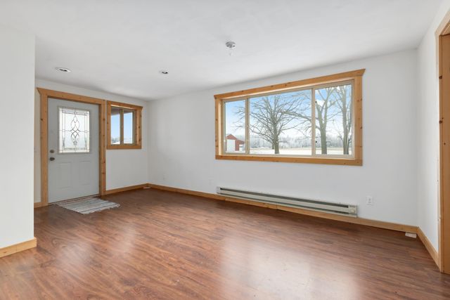 61684 E 260th Street, Hewitt, MN 56453