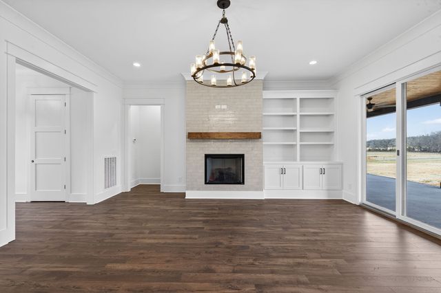 8187 Cainsville Rd, Lebanon, TN 37090