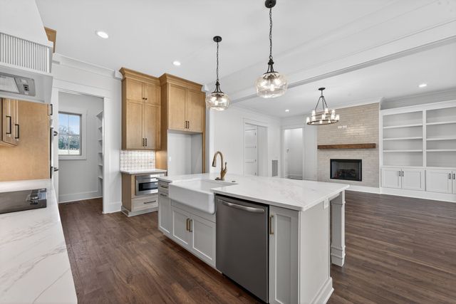 8187 Cainsville Rd, Lebanon, TN 37090