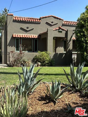 884 N Raymond Avenue, Pasadena, CA 91103