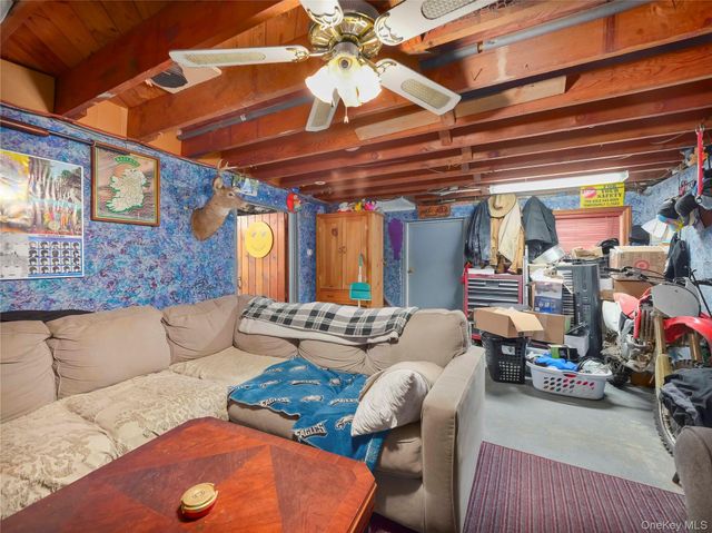 4 Goebel Road, New City, NY 10956