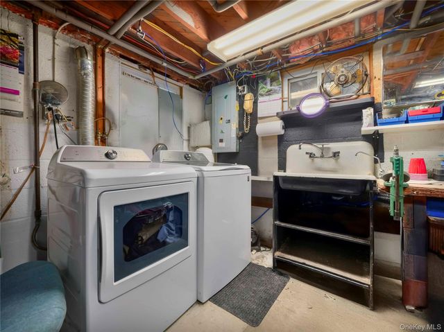 4 Goebel Road, New City, NY 10956