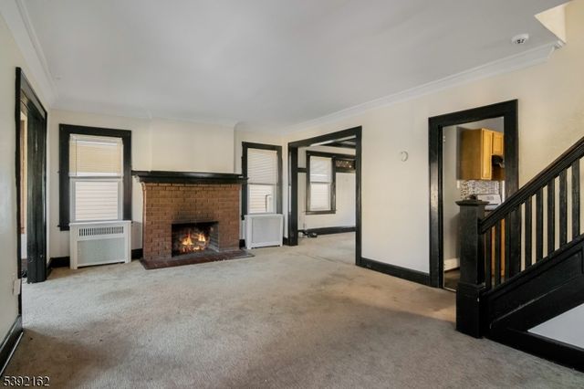 337 N Maple Ave, East Orange City, NJ 07017