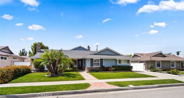 1508 E Candlewood Avenue, Orange, CA 92867