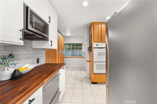 1508 E Candlewood Avenue, Orange, CA 92867