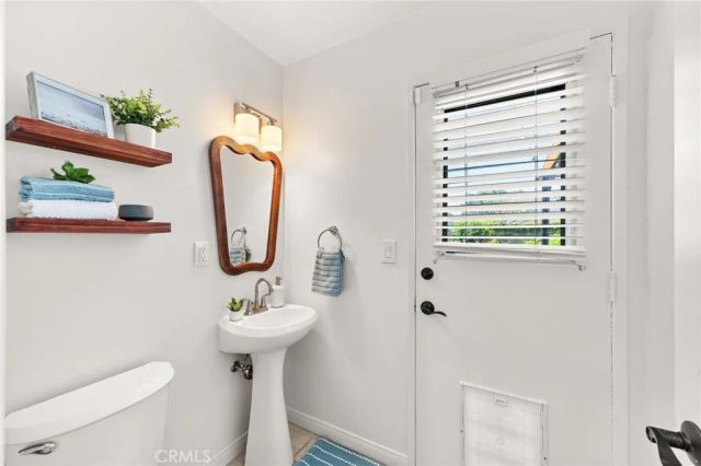 1508 E Candlewood Avenue, Orange, CA 92867