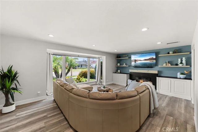 1508 E Candlewood Avenue, Orange, CA 92867