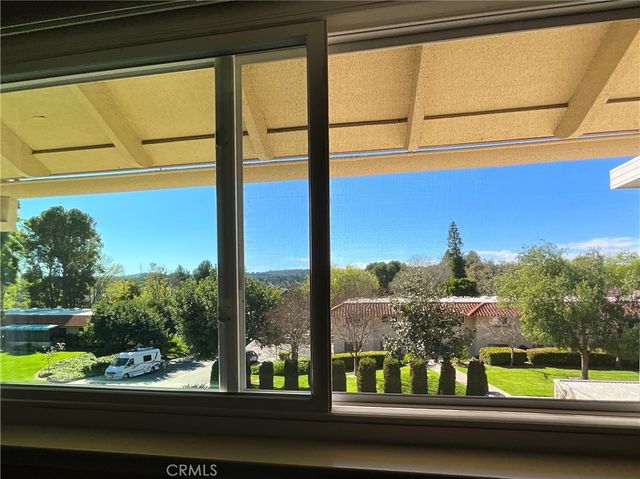 898 Ronda Sevilla N, Laguna Woods, CA 92637