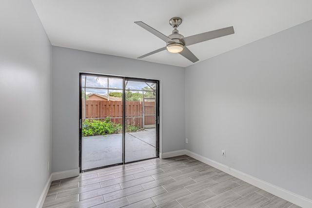 1240 SUMMIT PLACE Circle D, West Palm Beach, FL 33415