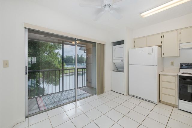 4832 SUNNYBROOK DRIVE 21, New Port Richey, FL 34653