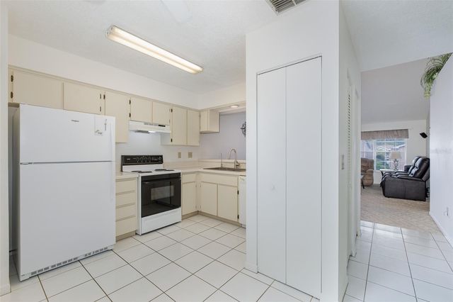 4832 SUNNYBROOK DRIVE 21, New Port Richey, FL 34653