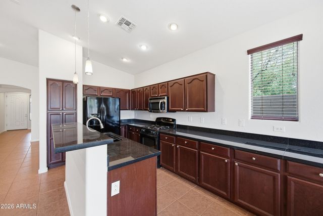 4309 W HEYERDAHL Drive, New River, AZ 85087