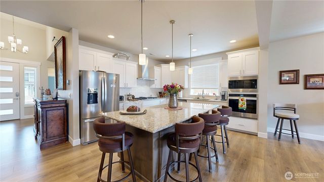 23124 62nd Street, Buckley, WA 98321