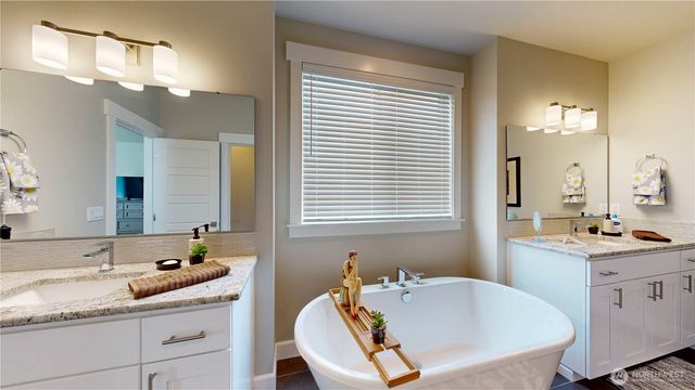 23124 62nd Street, Buckley, WA 98321