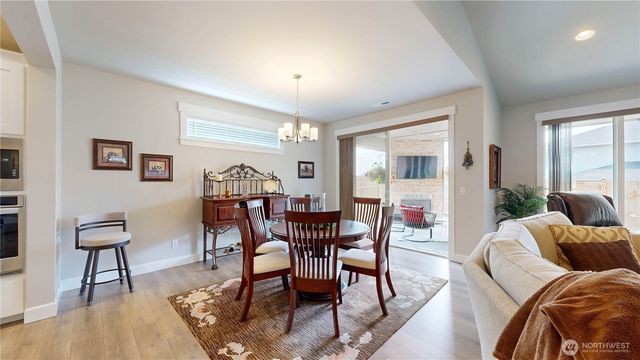 23124 62nd Street, Buckley, WA 98321