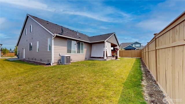 23124 62nd Street, Buckley, WA 98321