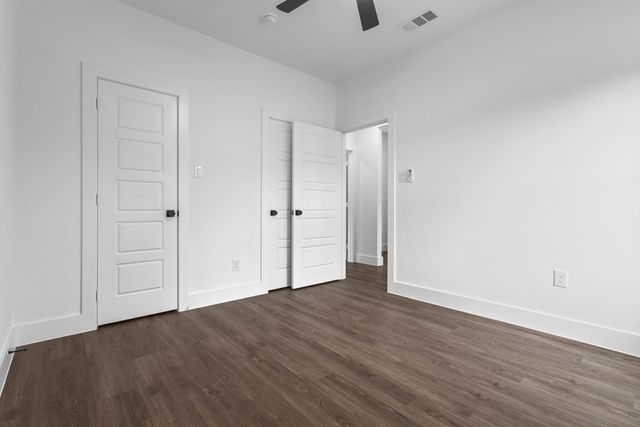 1705 South Tool Drive, Tool, TX 75143