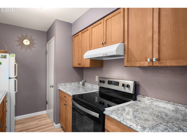 1465 Ne KANE Dr, Gresham, OR 97030