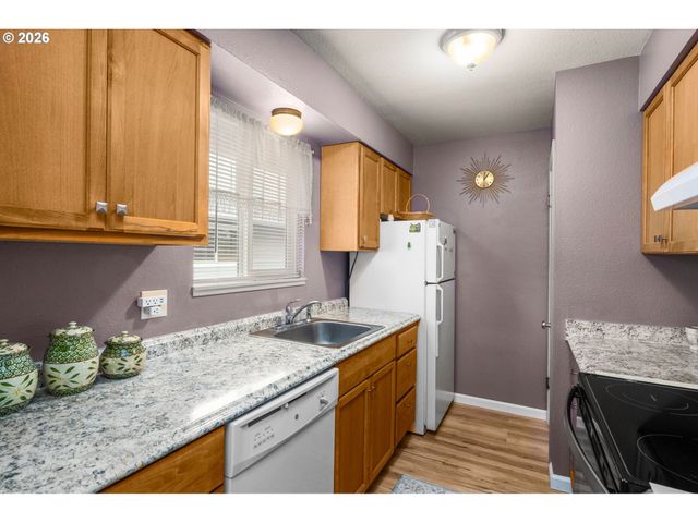 1465 Ne KANE Dr, Gresham, OR 97030