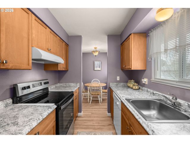 1465 Ne KANE Dr, Gresham, OR 97030