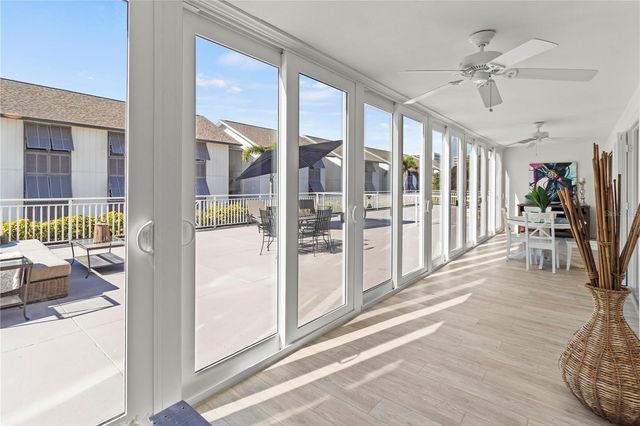 1055 W PEPPERTREE DRIVE 102AA, Sarasota, FL 34242