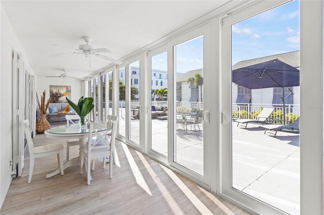 1055 W PEPPERTREE DRIVE 102AA, Sarasota, FL 34242