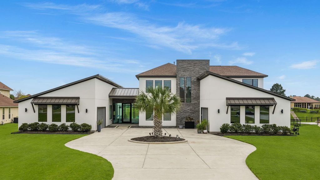 11600 Grand Pine Drive, Montgomery, TX 77356
