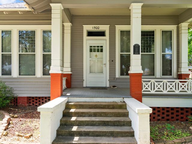 1500 6th St, Bay City, TX 77414