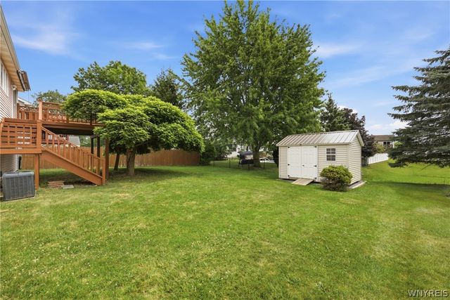 76 Doehaven Circle, Lancaster, NY 14043