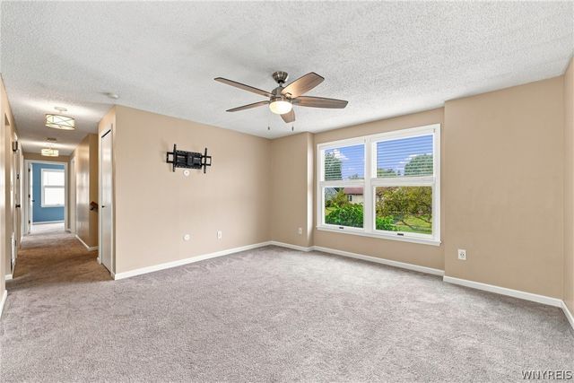 76 Doehaven Circle, Lancaster, NY 14043