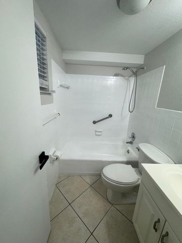 111 N L Street 5, Lake Worth Beach, FL 33460