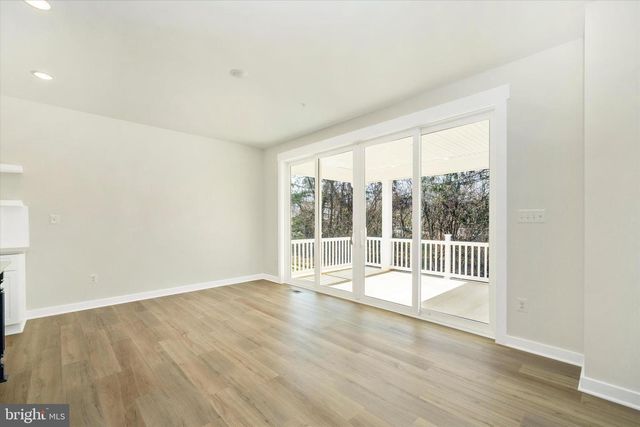 8308 PATIENCE LN, Millersville, MD 21108