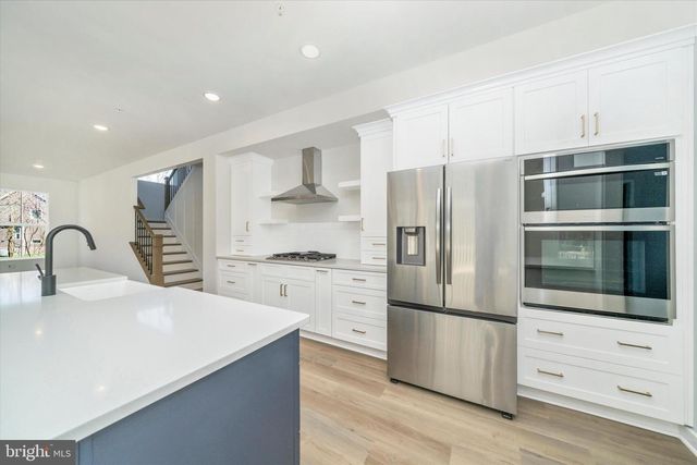 8308 PATIENCE LN, Millersville, MD 21108