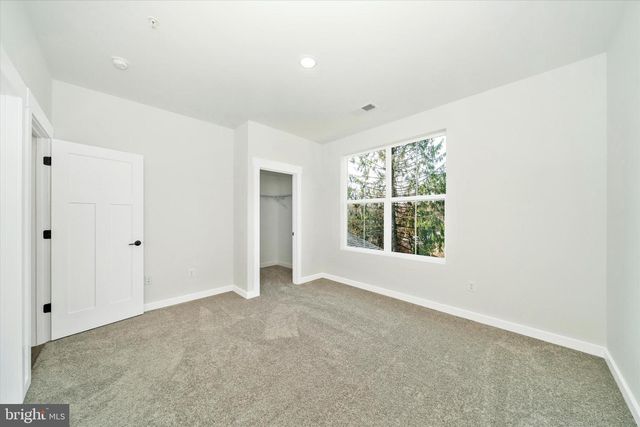 8308 PATIENCE LN, Millersville, MD 21108