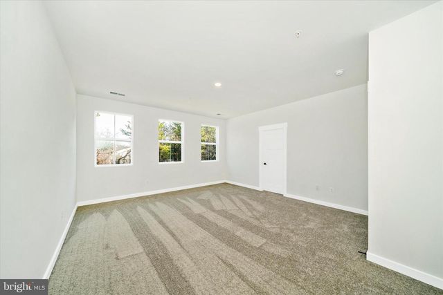 8308 PATIENCE LN, Millersville, MD 21108