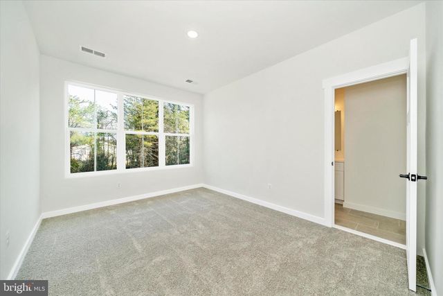 8308 PATIENCE LN, Millersville, MD 21108