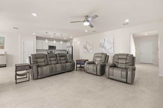 2238 LOVELY LANE, Davenport, FL 33896