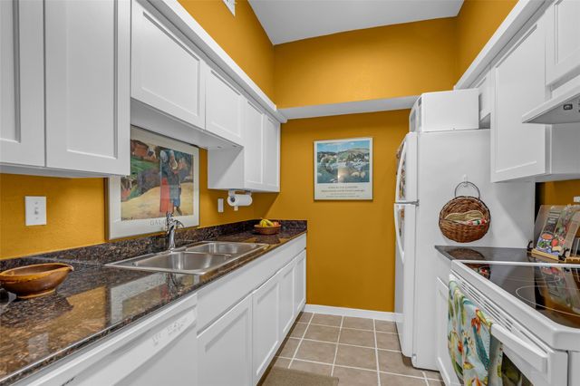4041 Drake Street 212, Houston, TX 77005