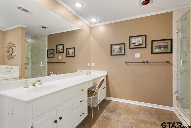 1707 Picadilly Pl, Tyler, TX 75703