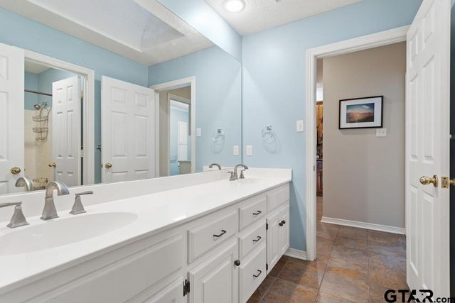 1707 Picadilly Pl, Tyler, TX 75703